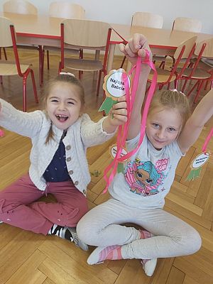 Grafika #5: Dzień Babci i Dziadka u 3,4,5 i 6- latków.