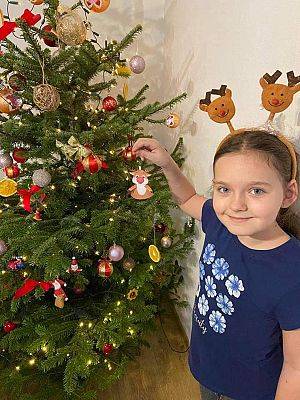 Grafika #8: Każdy dzień przybliża nas do świąt- klasa II