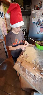 Grafika #7: ŚWIĘTA TUŻ TUŻ