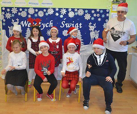 Grafika #1: Boże Narodzenie 2020