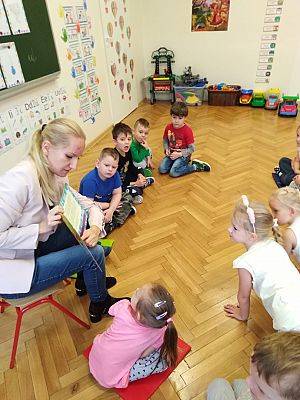 Grafika #3: Projekt "Magiczna moc bajek"