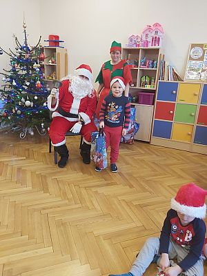 Grafika #14: Wizyta Świętego Mikołaja w Przedszkolu