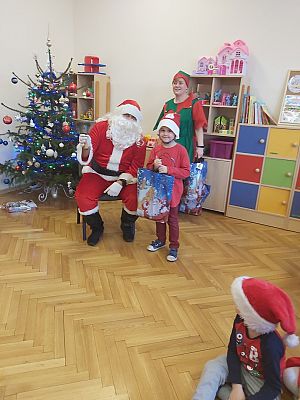 Grafika #6: Wizyta Świętego Mikołaja w Przedszkolu