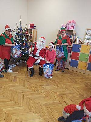 Grafika #4: Wizyta Świętego Mikołaja w Przedszkolu