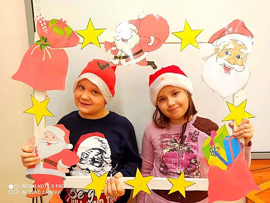 Grafika #3: Mikołajki na odległość