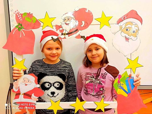 Grafika #2: Mikołajki na odległość