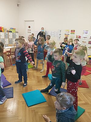 Grafika #47: "Dzień Pluszowego Misia" w Przedszkolu