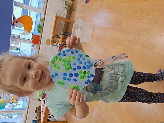 Grafika #9: Dzieci z grupy Liski zakończyły temat tygodniowy związany z ekologią.