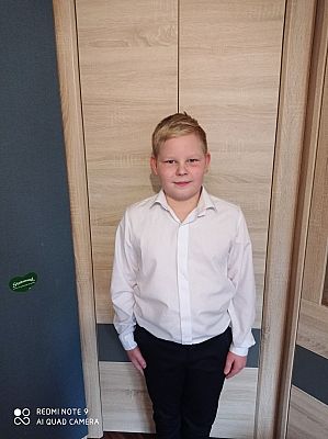 Grafika #20: # SzkołaDoHymnu