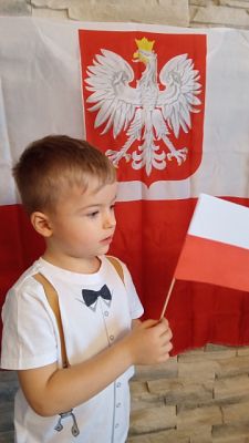 Grafika #21: # SzkołaDoHymnu