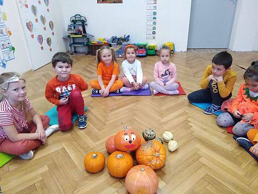 Grafika #3: "Święto Dyni"