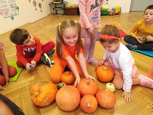 Grafika #5: "Święto Dyni"