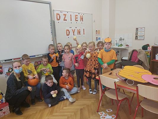 Grafika #38: "Święto Dyni"