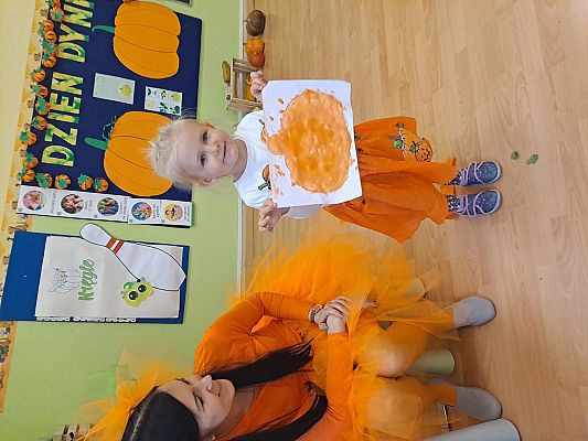 Grafika #55: "Święto Dyni"