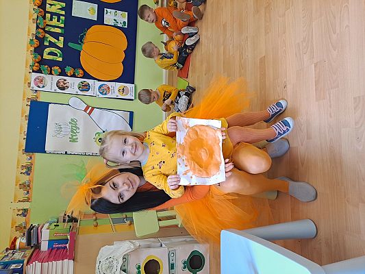 Grafika #53: "Święto Dyni"