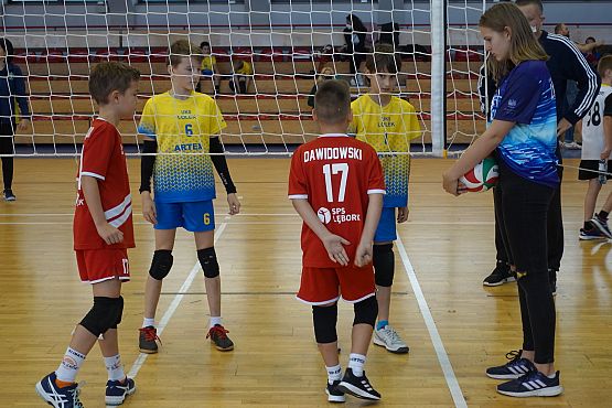 Grafika #10: VIII Ogólnopolski Turniej Minipiłki Siatkowej Dziewcząt i Chłopców o Puchar Małgorzaty Glinki