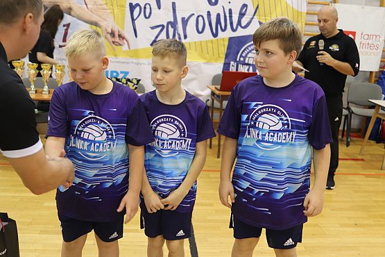 Grafika #5: VIII Ogólnopolski Turniej Minipiłki Siatkowej Dziewcząt i Chłopców o Puchar Małgorzaty Glinki