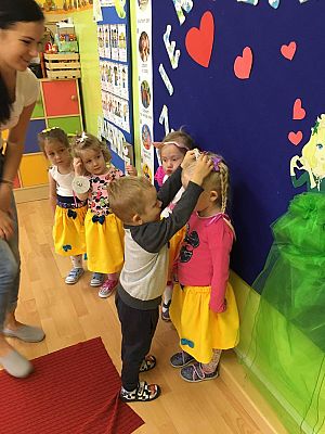 Grafika #28: Dzień Dziewczynek