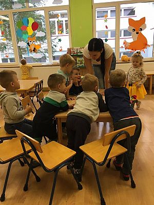 Grafika #15: Dzień Dziewczynek