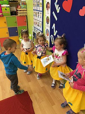 Grafika #5: Dzień Dziewczynek