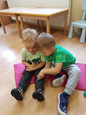 Grafika #34: "Jeden, jeden, dwa - taki numer znam"