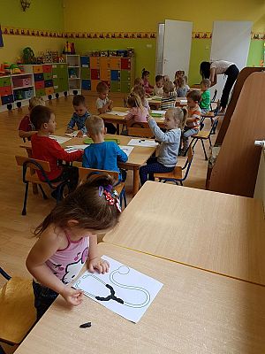 Grafika #33: "Jeden, jeden, dwa - taki numer znam"