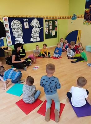 Grafika #28: "Jeden, jeden, dwa - taki numer znam"