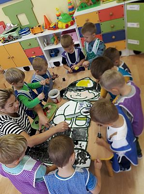 Grafika #9: "Jeden, jeden, dwa - taki numer znam"