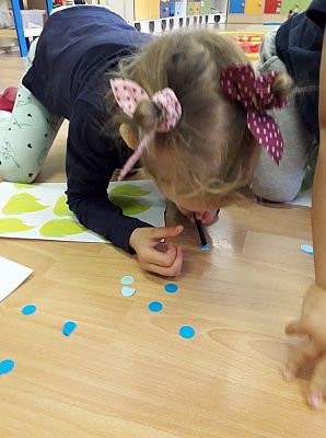 Grafika #6: "Jeden, jeden, dwa - taki numer znam"