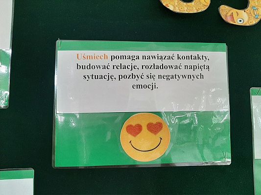 Grafika #8: Pierwszy piątek października Dniem Uśmiechu