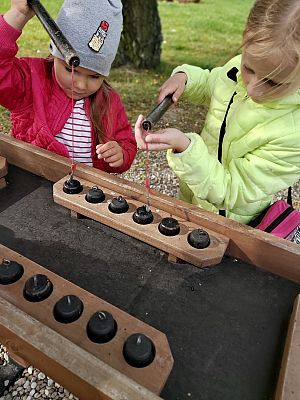 Grafika #4: Wycieczka do Łeby - Mróweczki i Jeżyki