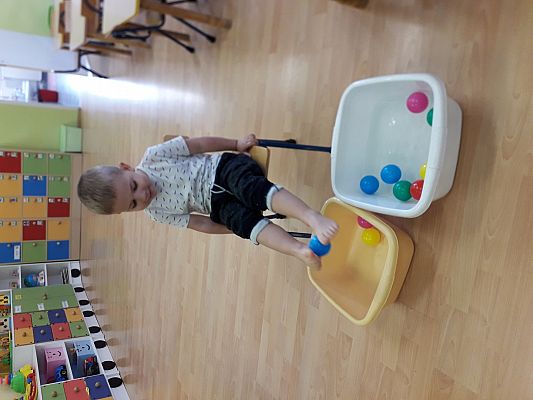 Grafika #36: Mali dżentelmeni