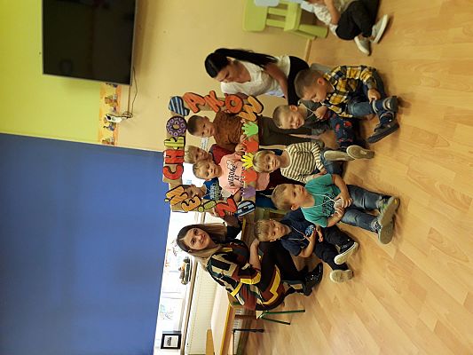 Grafika #15: Mali dżentelmeni