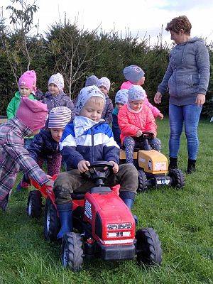 Grafika #2: Dzień Pieczonego Ziemniaka