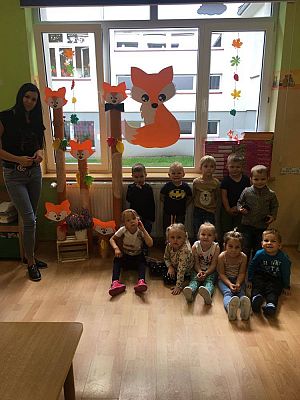 Grafika #13: Liski witają