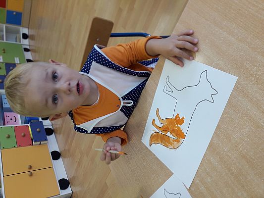 Grafika #5: Liski witają