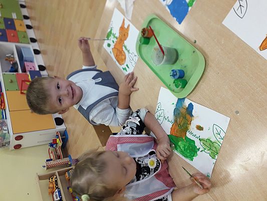 Grafika #11: Liski witają