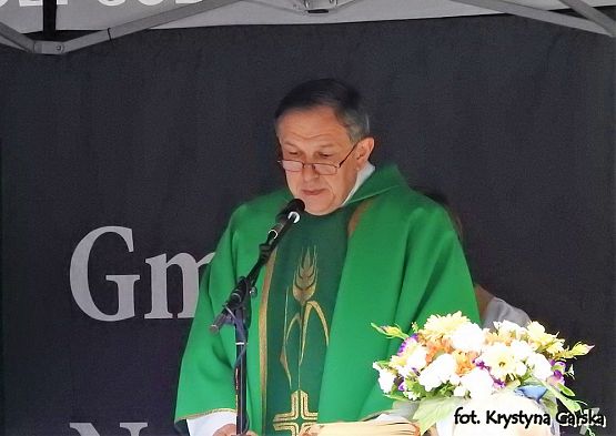 Grafika #8: Uroczystość ku czci Ofiar Marszu Śmierci KL Stutthof w Krępie Kaszubskiej.