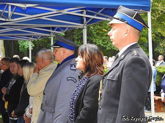 Grafika #22: Uroczystość ku czci Ofiar Marszu Śmierci KL Stutthof w Krępie Kaszubskiej.