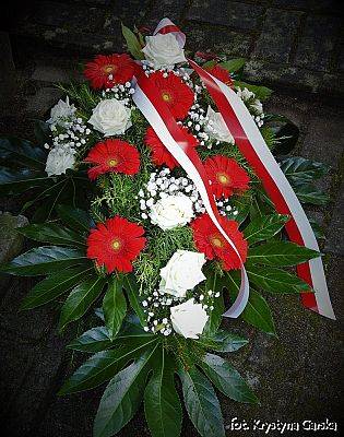 Grafika #16: Uroczystość ku czci Ofiar Marszu Śmierci KL Stutthof w Krępie Kaszubskiej.