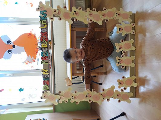 Grafika #16: Najmłodsi przedszkolacy obchodzą swoje święto