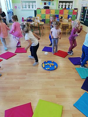 Grafika #21: Ogólnopolski Dzień Przedszkolaka - SÓWKI