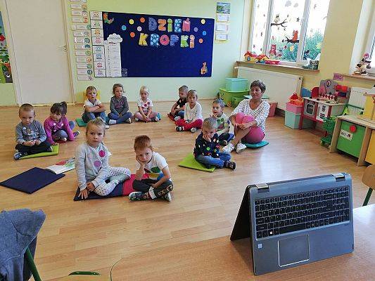 Grafika #3: Dzień Kropki u Sówek