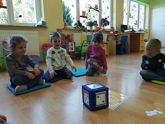 Grafika #10: Dzień Kropki u Sówek