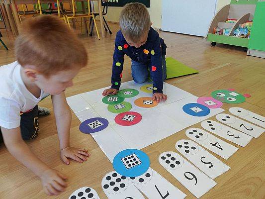 Grafika #14: Dzień Kropki u Sówek