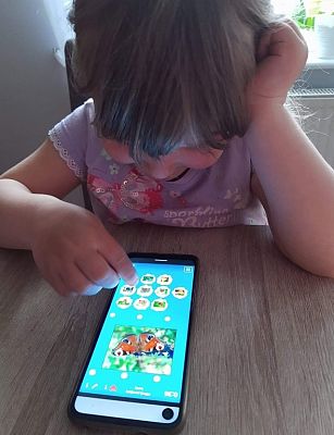 Grafika #9: Grupa "Pingwinków" dzielnie pracuje!