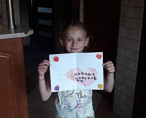 Grafika #45: 26 maja – Dzień Mamy