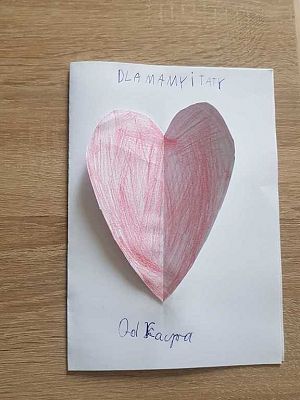 Grafika #7: 26 maja – Dzień Mamy