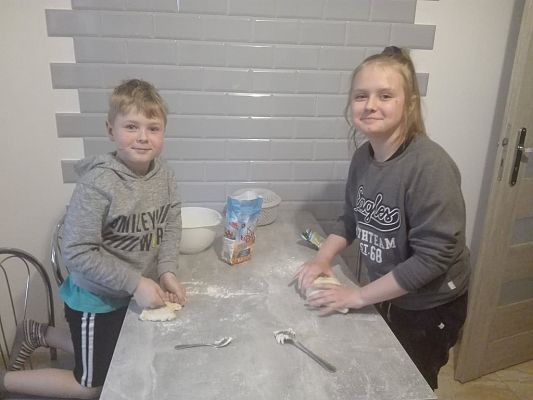 Grafika #2: Nasi średniowieczni mistrzowie kuchni