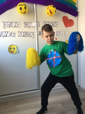 Grafika #18: #WŁĄCZ POZYTYWNE MYŚLENIE JESZCZE BĘDZIE NORMALNIE